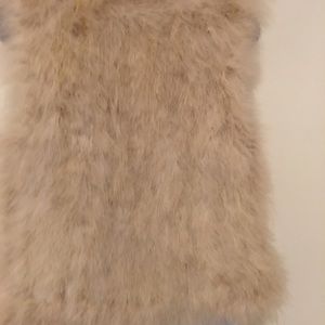 Club Monaco Jackets & Coats - Fun faux fur Club Monaco Vest with Tags Club Monaco Jackets & Coats - Fun faux fur Club Monaco Vest with Tags